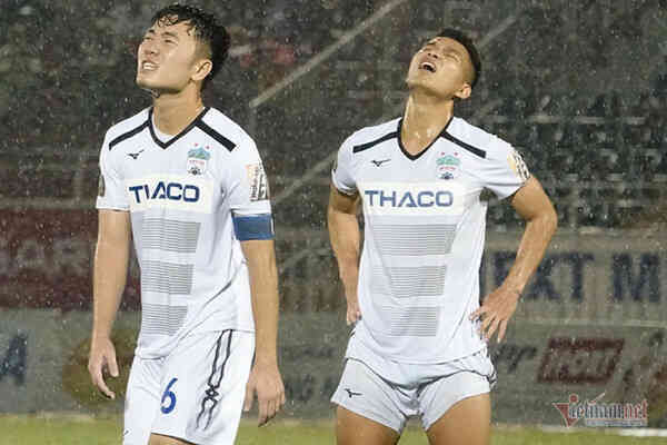 Bình Dương soán ngôi HAGL và chuyện nghịch lý đáng buồn