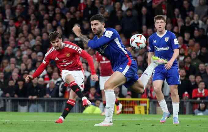 Mount nhận điểm 9 trong ngày Man Utd đại thắng