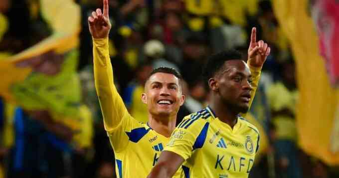 Đồng đội đắt giá chia tay Ronaldo sau 5 tháng