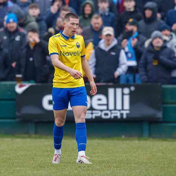 Tiền đạo gốc Việt thi đấu ở Anh được tiến cử với HLV Kim Sang Sik - 2