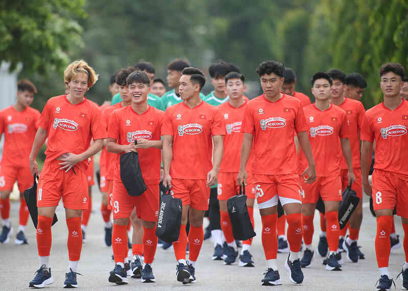 U23 Việt Nam: HLV Kim Sang Sik và toan tính cho mục tiêu kép