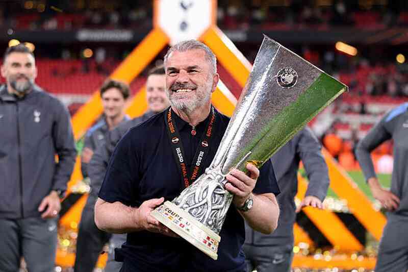HLV Tottenham có nguy cơ bị sa thải dù vô địch Europa League