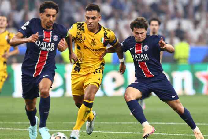 Inter về nước trong vắng lặng
