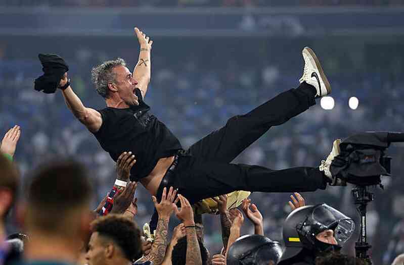 Nhà vô địch PSG thống trị các giải thưởng ở Champions League 2024-25