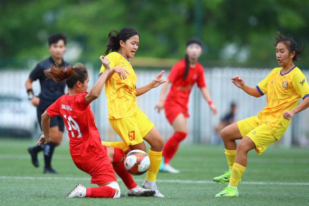 Giải U16 nữ Quốc gia: Hà Nội và Hà Nam bị chia điểm