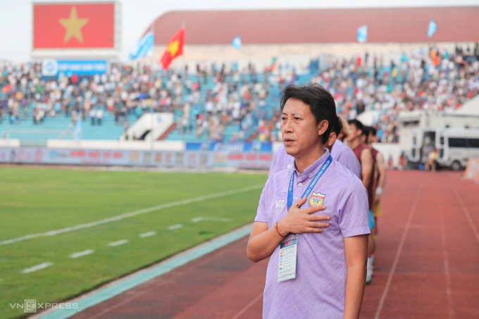 HLV Nguyễn Thành Công xin rời Hà Tĩnh