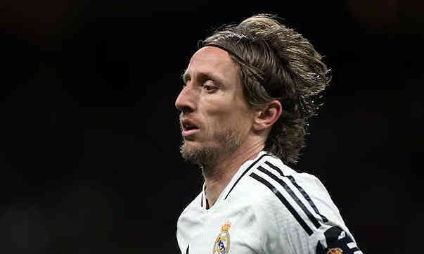 Modric đầu quân Milan sau FIFA Club World Cup