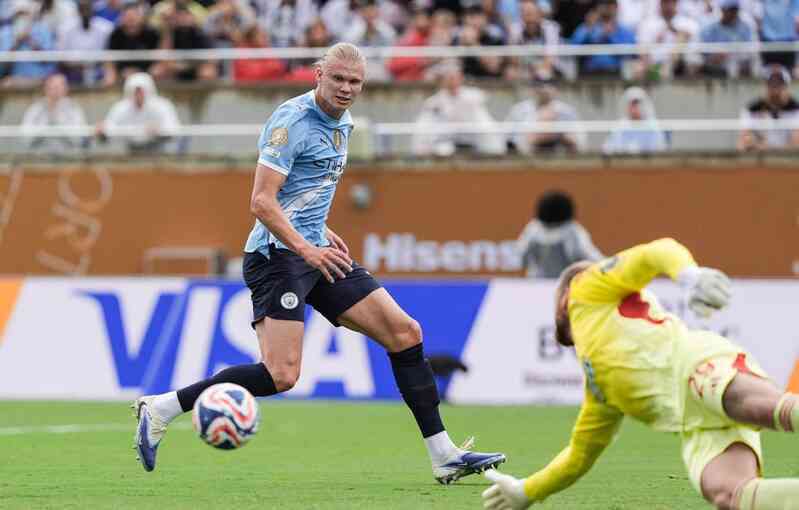 Haaland cán mốc 300 bàn thắng, nhanh hơn hẳn Messi, Ronaldo - 2