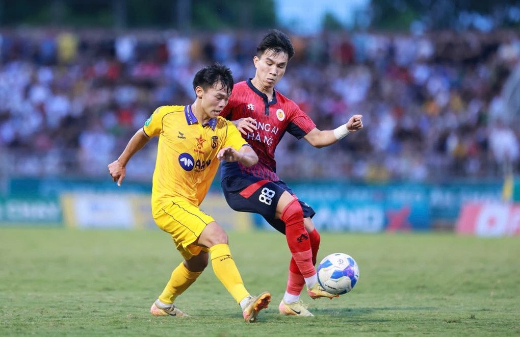 Đánh bại SL Nghệ An 5-0, CLB Công an Hà Nội đoạt Cúp Quốc gia