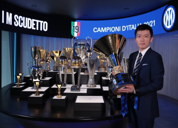 Hé lộ bê bối tài chính của Inter