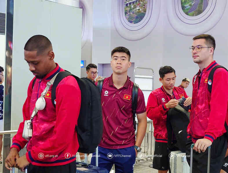 tuyen viet nam di malaysia 1.jpg