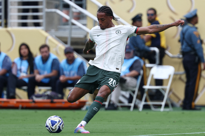 Joao Pedro - lời giải cho bài toán trung phong của Chelsea?
