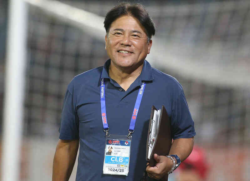 Hà Nội FC `trói chân` thành công HLV Nhật Bản thêm 1 năm