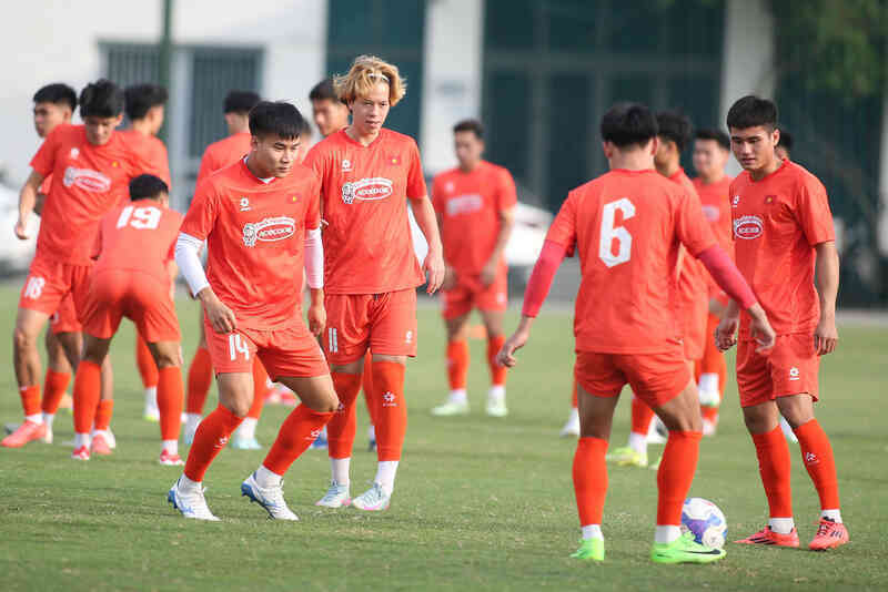 U22 Việt Nam: Áp lực cho HLV Kim Sang Sik