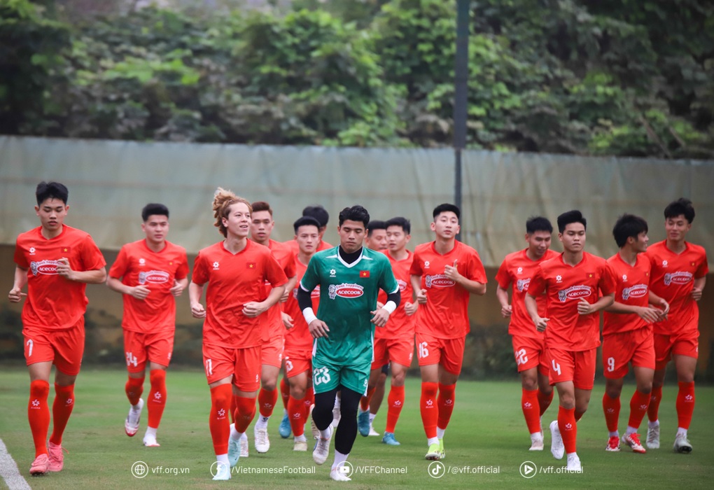 HLV Kim Sang Sik chốt danh sách U23 Việt Nam dự giải Đông Nam Á