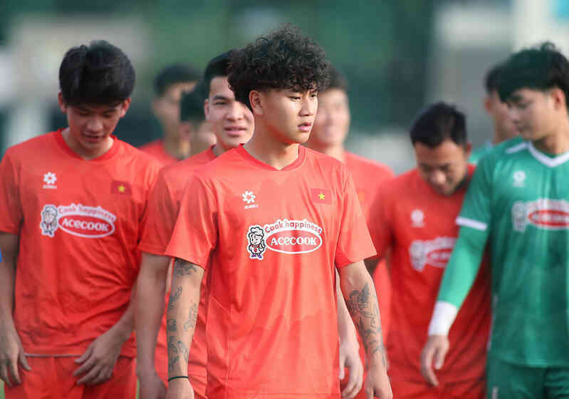U23 Việt Nam: Vì sao cầu thủ Việt kiều khó trụ lại?