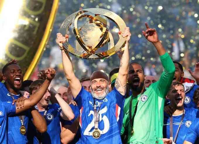 Huyền thoại Inter: `Chelsea sẽ vô địch Ngoại hạng Anh`