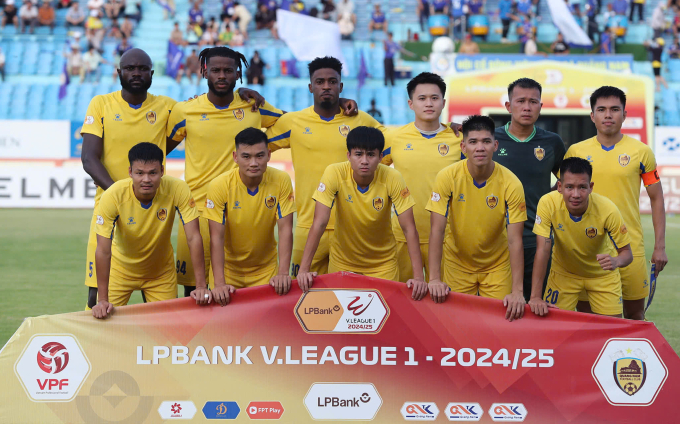CLB Quảng Nam vẫn dự V-League