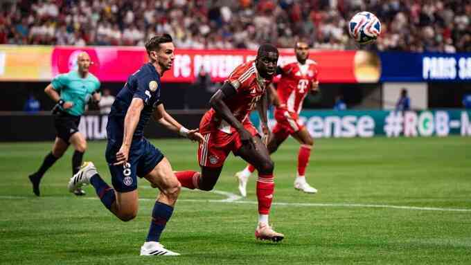 Bayern, PSG gặp khó nhất ở vòng bảng Champions League