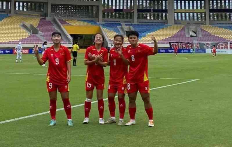 U16 nữ Việt Nam thắng nghẹt thở, Indonesia khóc nức nở trên sân