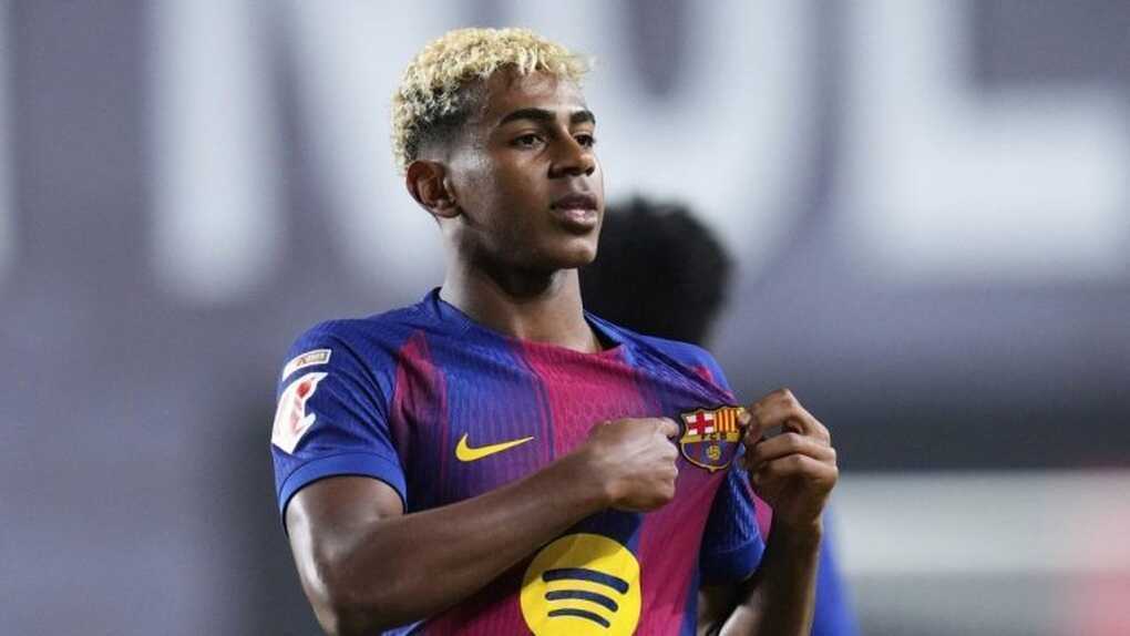 Lamine Yamal ghi bàn trong ngày Barcelona hòa thất vọng