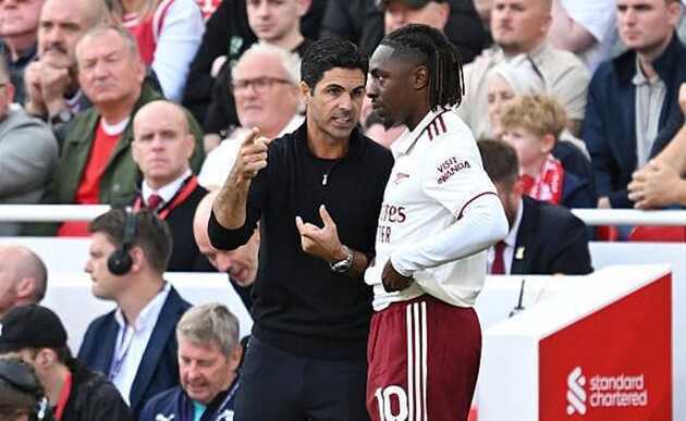 Một Arsenal ~run rẩy~ tại Anfield không thể đánh bại Liverpool
