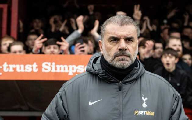 HLV Postecoglou hòa 1, thua 3 trong cả 4 lần đối đầu với Arteta.