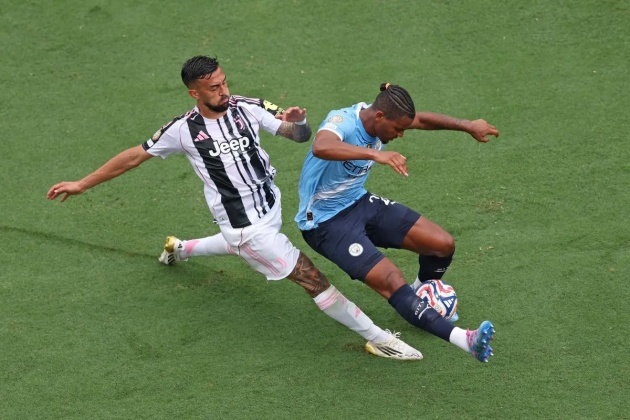 Akanji làm quen Serie A: Trận đấu lớn với Juventus