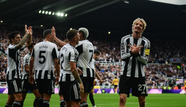 Tân binh đắt nhất lịch sử Newcastle ghi bàn ngay trận ra mắt