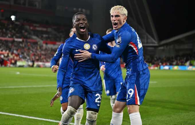 Chelsea hòa trong trận ra mắt của Garnacho