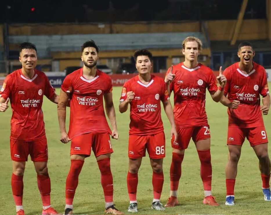 ~Điệu samba~ của Thể Công nhấn chìm Hà Nội