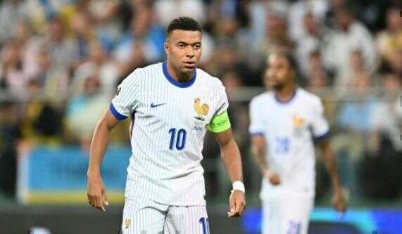 Mbappe là đầu tàu của Rea lẫn ĐTQG Pháp.