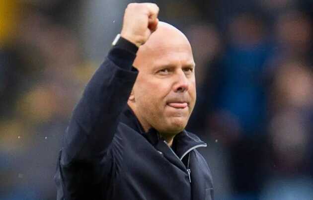 `Arne Time` thay thế `Fergie Time` trong chiến thắng muộn của Liverpool