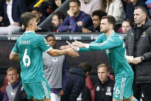 Liverpool hạ Burnley, Slot giải thích quyết định rút Kerkez sớm