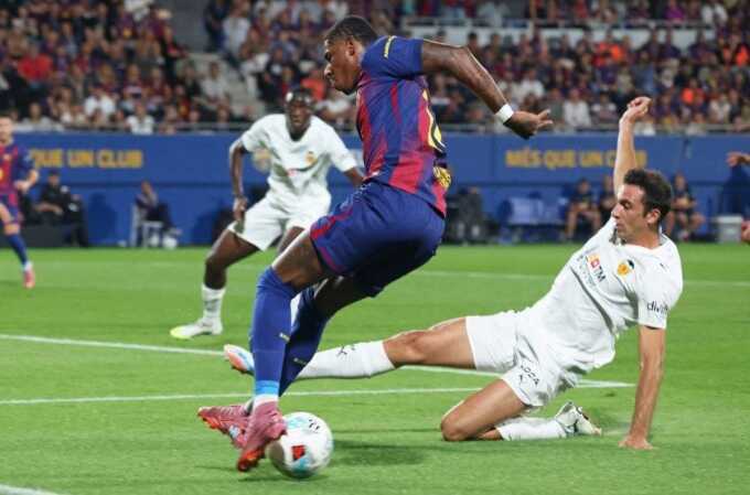 HLV Flick trao cơ hội cho Rashford