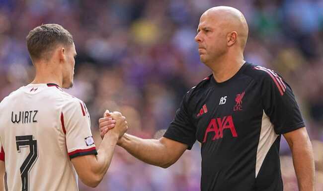 Liverpool đấu Everton: David Moyes hứa hẹn tạo bất ngờ; Slot có công thức khai phá Wirtz