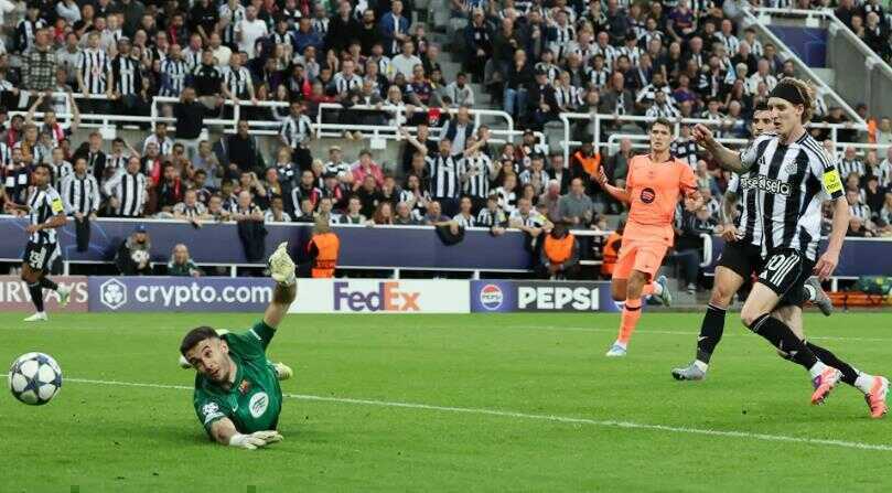 Gordon ghi bàn, nhưng Newcastle cần Nick Woltemade trở lại.