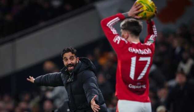 Alejandro Garnacho gặp rắc rối với Ruben Amorim tại Manchester United.