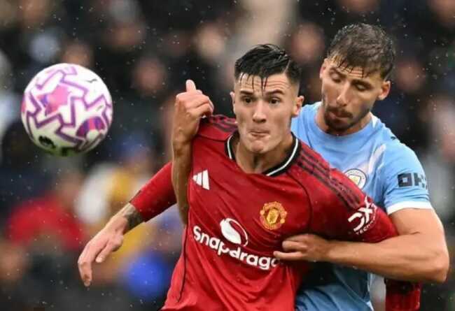 Man United cần kiên nhẫn với Benjamin Sesko