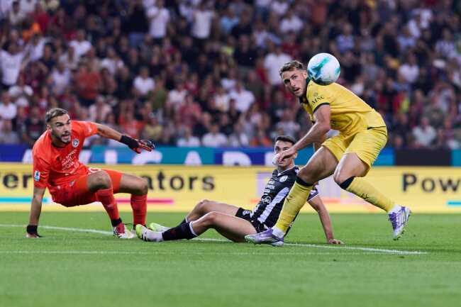 Milan thắng 3 trận liền, trợ lý Landucci nêu yếu tố tạo khác biệt