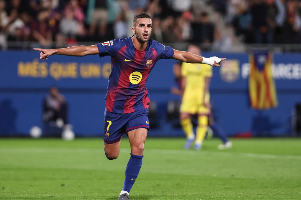 Tin bóng đá - Ferran Torres lập cú đúp trong chiến thắng đậm của Barcelona