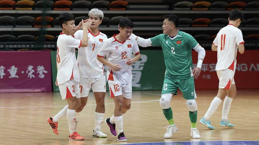 AFC: ~Tuyển Trung Quốc không thể cưỡng lại sức mạnh của futsal Việt Nam~