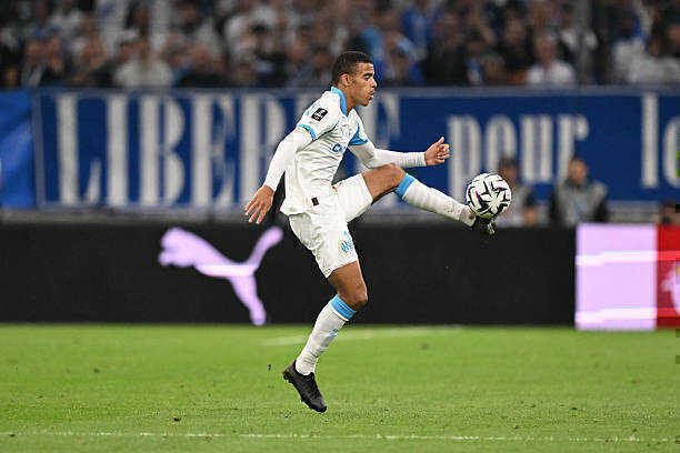 Greenwood không mang đến nhiều áp lực cho hàng phòng ngự PSG.