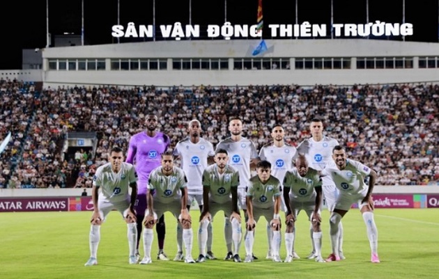 Nam Định thử nghiệm đội hình, không dùng đủ ngoại binh tại Shopee Cup