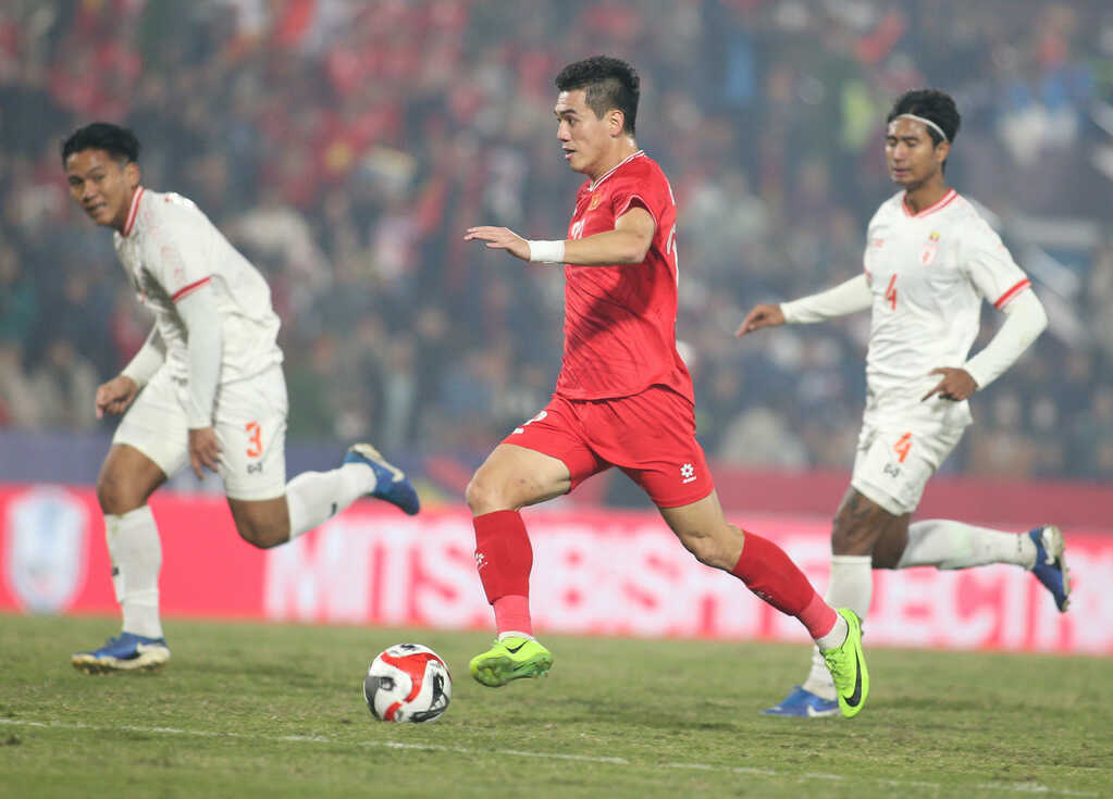 Công bố giá vé trận tuyển Việt Nam vs Nepal, HLV Kim chờ tin vui