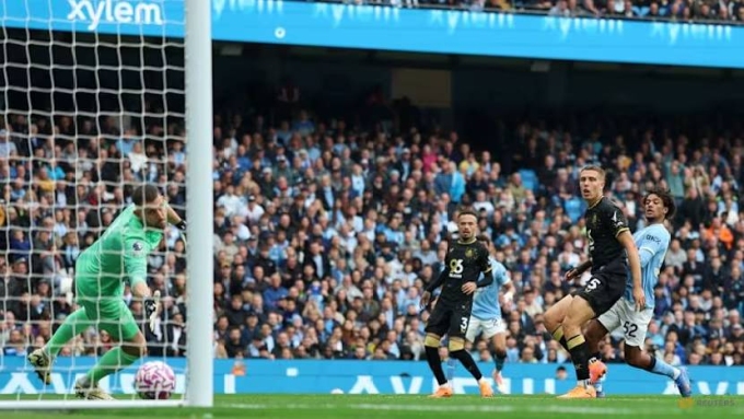 Man City thắng lớn nhất từ đầu mùa Ngoại hạng Anh