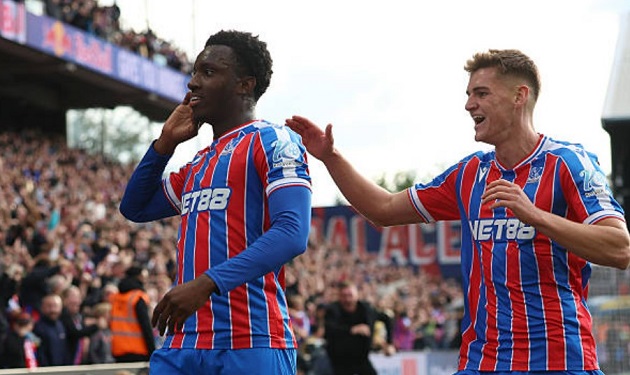 Nketiah ghi bàn phút 90+7, Liverpool gục ngã trước Crystal Palace