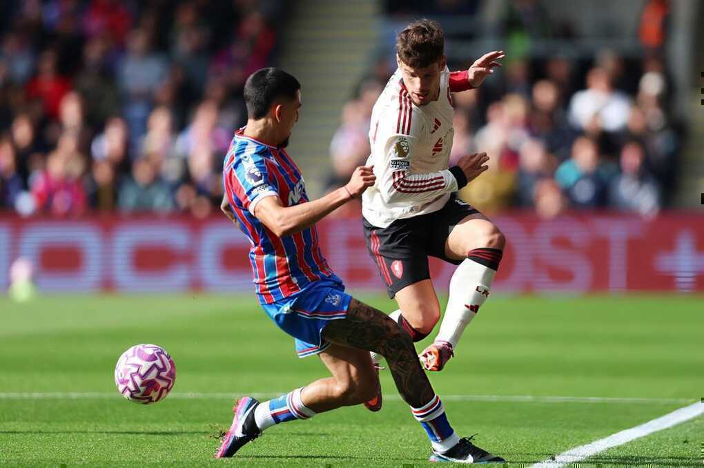 Liverpool bất ngờ gục ngã trên sân Crystal Palace