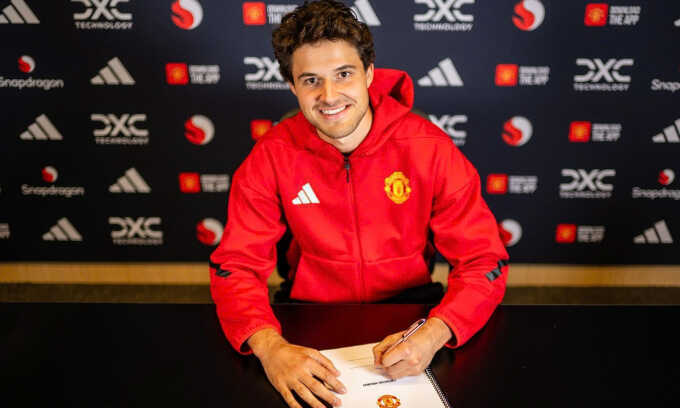 Vì sao Man Utd đặt cược vào thủ môn Lammens?
