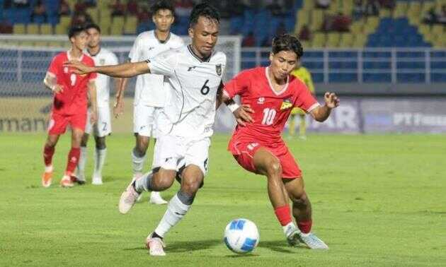 U23 Lào cầm hòa U23 Indonesia.